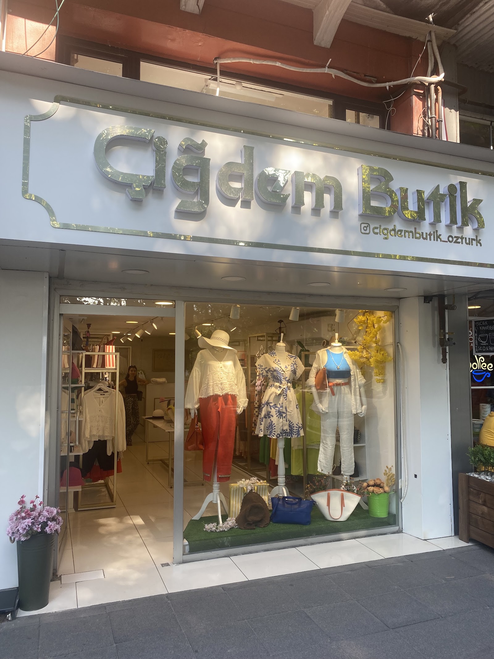 Çiğdem Butik kır düğünü mekanı — Merkez