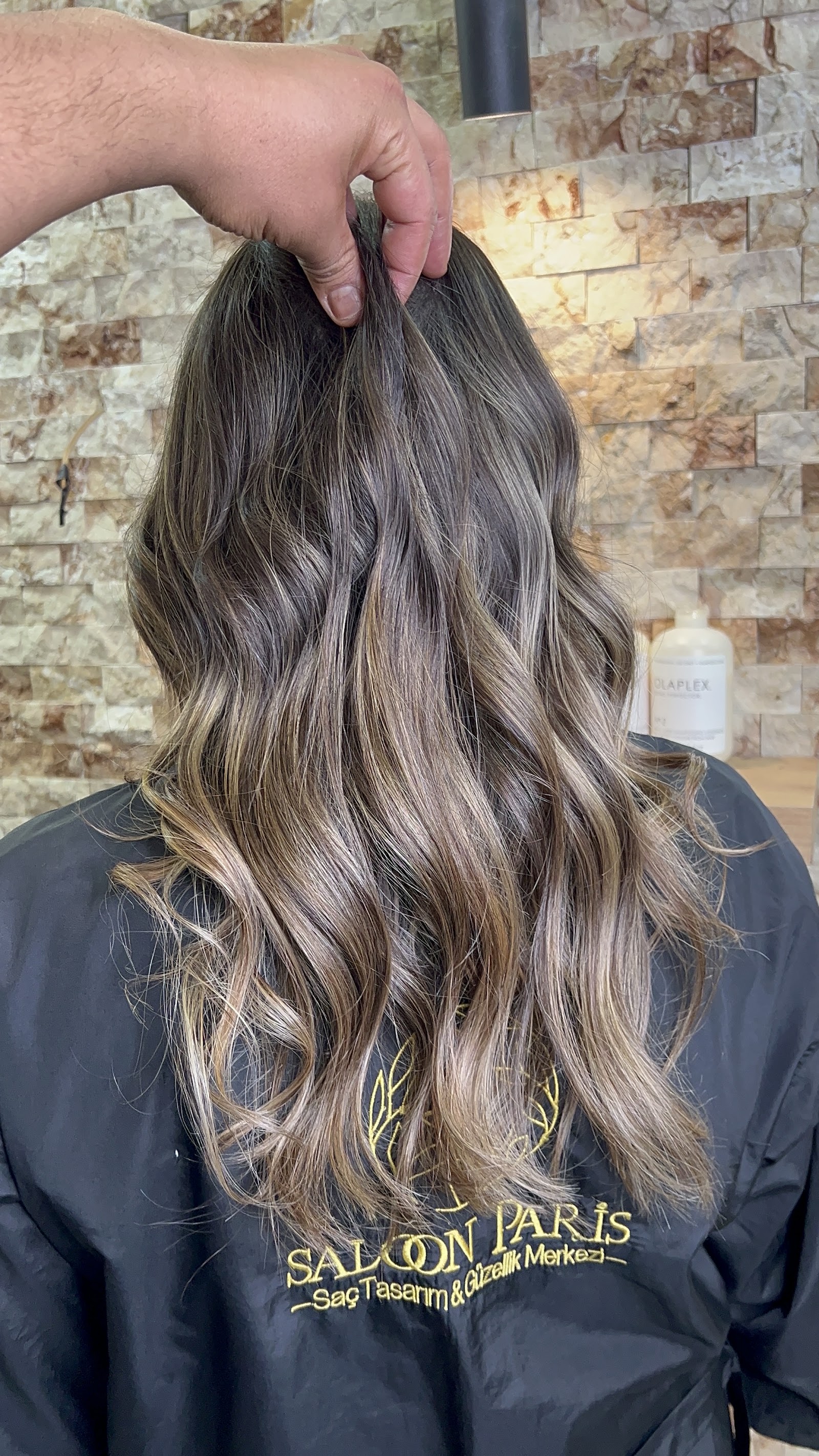 SALOON PARİS SAÇ TASARIM